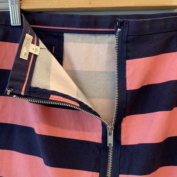 Gap pink and navy size 4 skirt - Picture 4 of 5